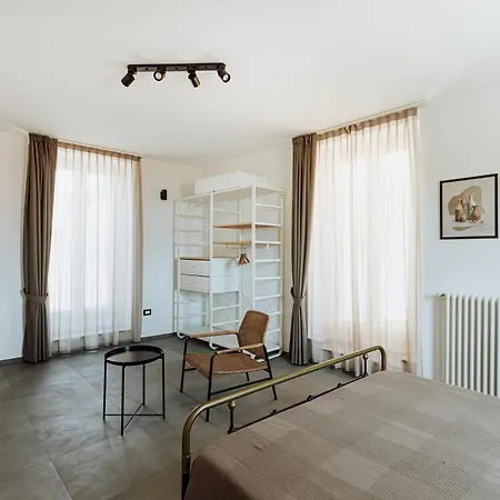 ベッド・アンド・ブレックファスト Vico Boito 3*