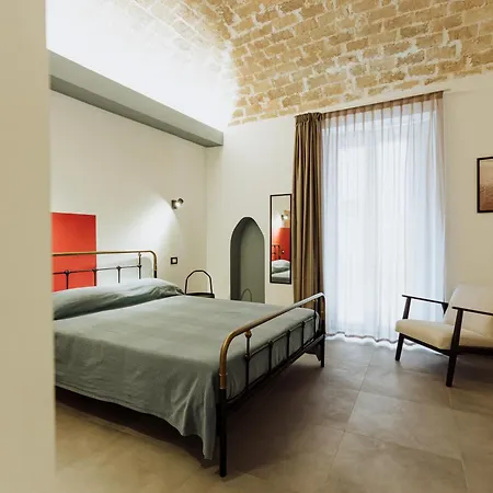 Vico Boito 3* 바스토