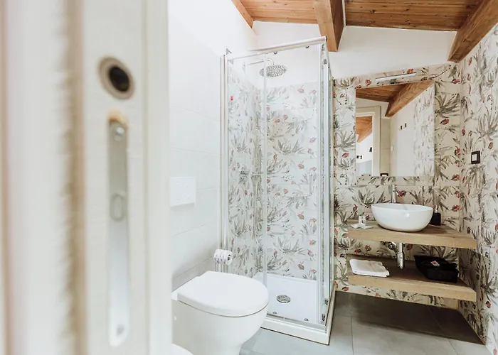 Vico Boito לינה וארוחת בוקר 3*